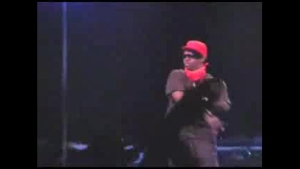 Nas - Live In Bologna Part 1