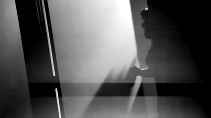 Natalia Kills - Zombie 