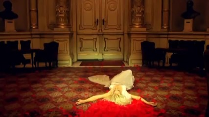 Gwen Stefani - Early Winter