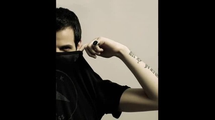 Nino - Theos