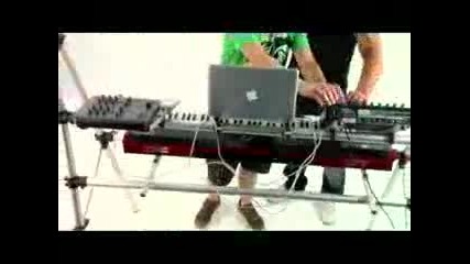 Llp & John Puzzle feat Chriss-t - I miss you