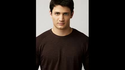 Vanessa Hudgens And James Lafferty