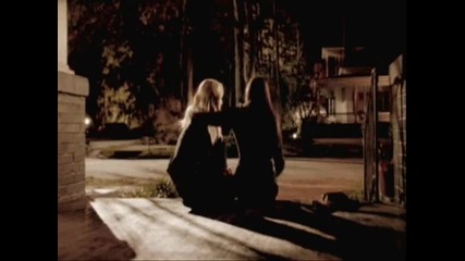 Elena And Caroline - Bff !