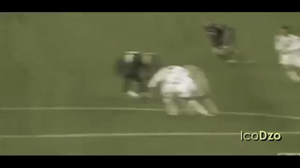 Zinedine Zidane - Touch of Gold