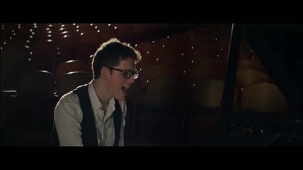 Момче с талант - Pretty Eyes - Alex Goot