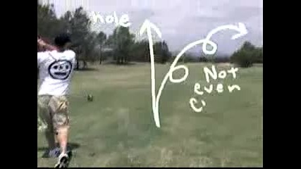 svetovniq sampion na wwe igrae golf :d 