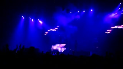 Guns N Roses - Mr. Brownstone (12.05.2012, Stadium Live, Moscow )