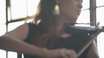 Despacito Luis Fonsi ft. Daddy Yankee - Electric Violin Cover Caitlin De Ville