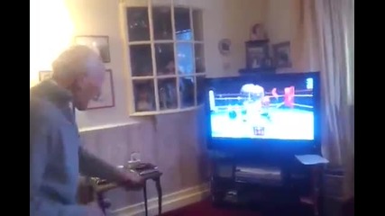 Смях ... Щур дядо играе - Wii boxing