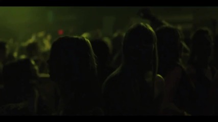 Steve Aoki & Laidback Luke feat. Lil Jon - Turbulence