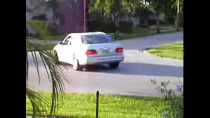 E55 Amg Pulling Out Of Driveway.avi