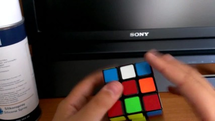 Как да наредим кубчето на Рубик. Кръстът. (част 1)