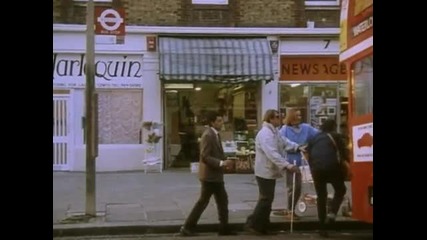 Mr Bean - Bus Stop and Blind Man