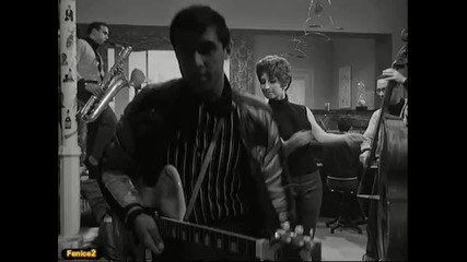 Nessuno - Mina e Adriano Celentano (360p)