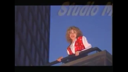 Suzana Jovanovic - Rodjeni u pravo vreme (official Video)