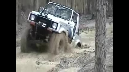 Suzuki samurai off - road