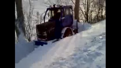 K 701 чисти сняг 