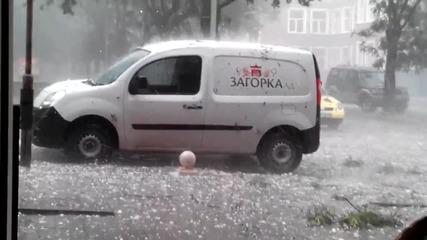Ужасяваща градушка сполетя София !!!