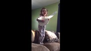 3-годишно дете пее песен на Адел - във Facebook