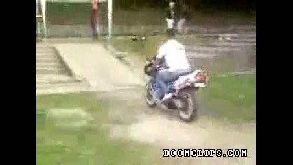 Motorcycle Showoff Slammed Into Tree