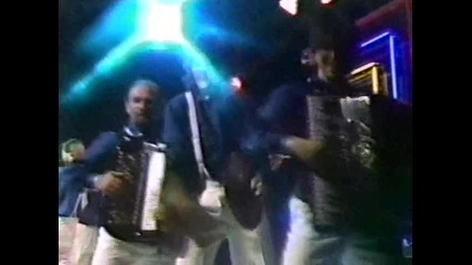 Lepa Brena - Disko urnebes