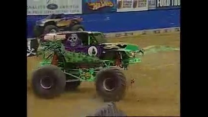 Monster Jam - Grave Digger Freestyle from St. Louis 