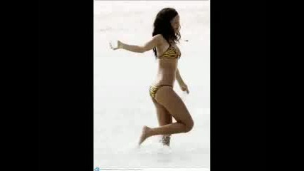 Fergie - Impacto  Rihanna - Umbrella  Cassie - Long way 2 go  Beyonce - Upgrade U ( Hot Sexy ) По Бикини На Плажа
