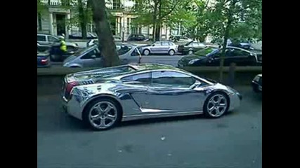 - Огледално Ламборджини