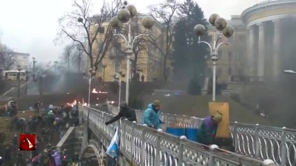 Майдан 18 + Стрелба на улица Институтская