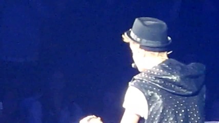 Justin Bieber- Be Alright - Rexall Place Edmonton October 15 2012