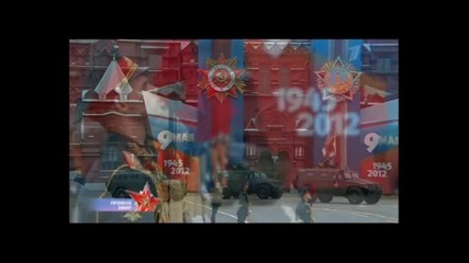 Парада на победата в Москва /русия 2012 на Червения площад /техника