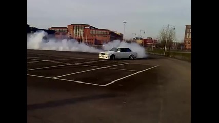 Bmw E30 V8