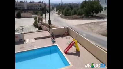 Ненормално събуждане с точност - Смях
