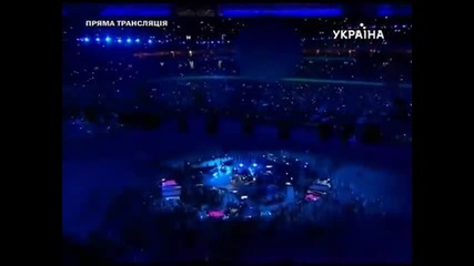 Rihanna Performing Love The Way You Lie At Shakhtar Donetsk - 75th Anniversary - 14.05.2011