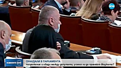 Депутатите на Марешки - с медицински маски в парламента