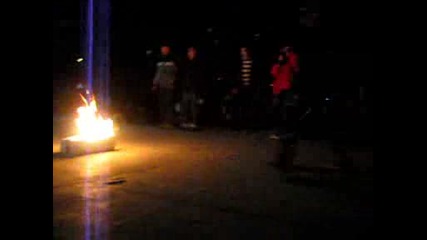 Jordan Mirchev - ollie over fire