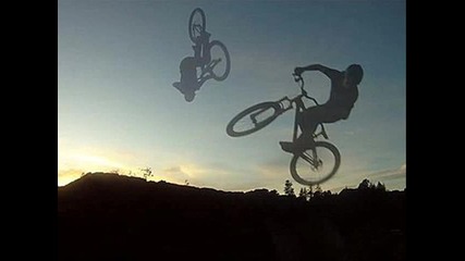 Music Bike Jam 2011 - People more get down