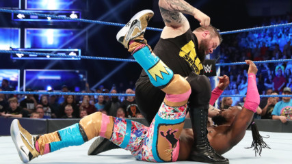 Kevin Owens assaults Kofi Kingston & Xavier Woods: SmackDown LIVE, April 23, 2019