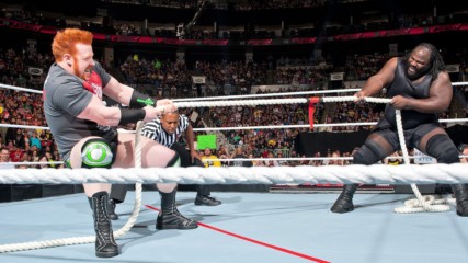 WWE's fiercest Tug-of-Wars: WWE Playlist