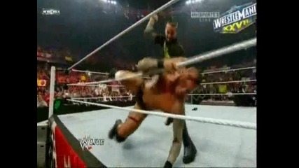 Wwe Raw 03.28.11 - Cm Punk изигравa Randy Orton