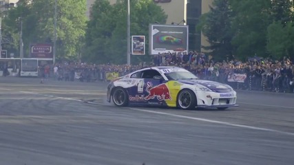 Drift Racing в Б Ъ Л Г А Р И Я ! Red Bull Car Park Drift 2013
