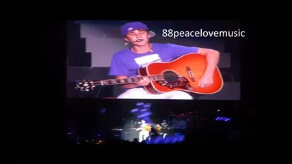 Justin Bieber пее Common Denominator на живо в Тайван 15.05.2011