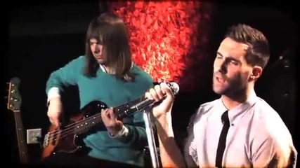 Maroon 5 - This Love (live on Walmart Soundcheck)