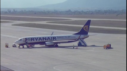 Боинг 737-8as на Раянеър ще излита за Бергамо с ефтини билети