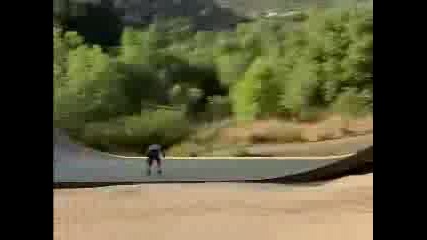 World Record - Skateboard Jump