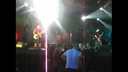 Meantraitors - no future yet 