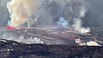 Вулканът Килауеа на Хаваите започна да изригва