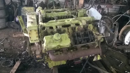 Тестване на 16 литров двигател Ифа V8 - 242 к.с