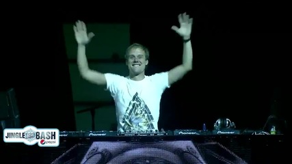 | N E W | Armin van Buuren - Ping Pong | Live @ B96 Jingle Bash Chicago 14.12.2013 [hd]