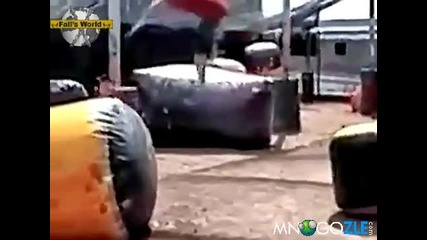 Много яко пребиване (ако има такова) - смях :)